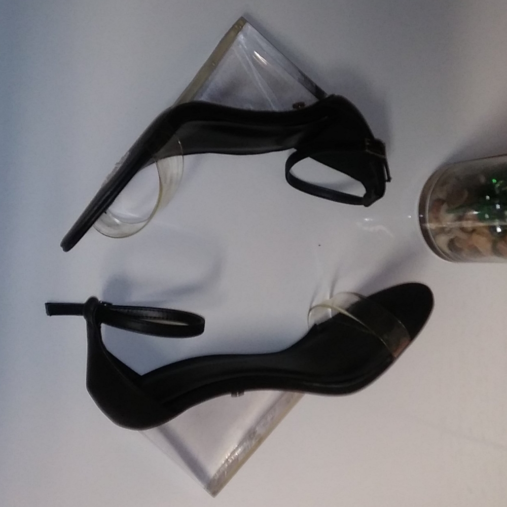 Heels size 9